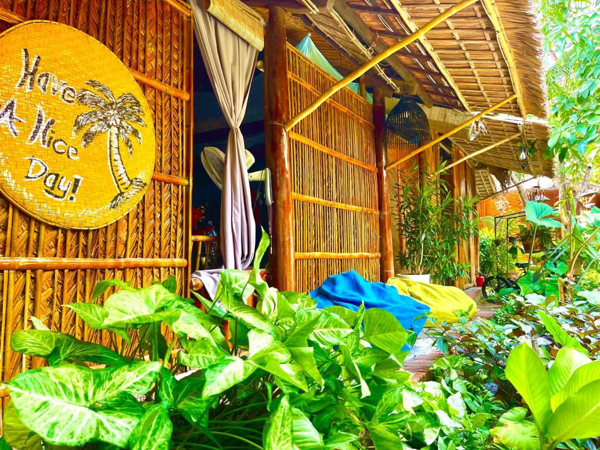 Under The Coconut Tree Hoi An Homestay Экстерьер фото