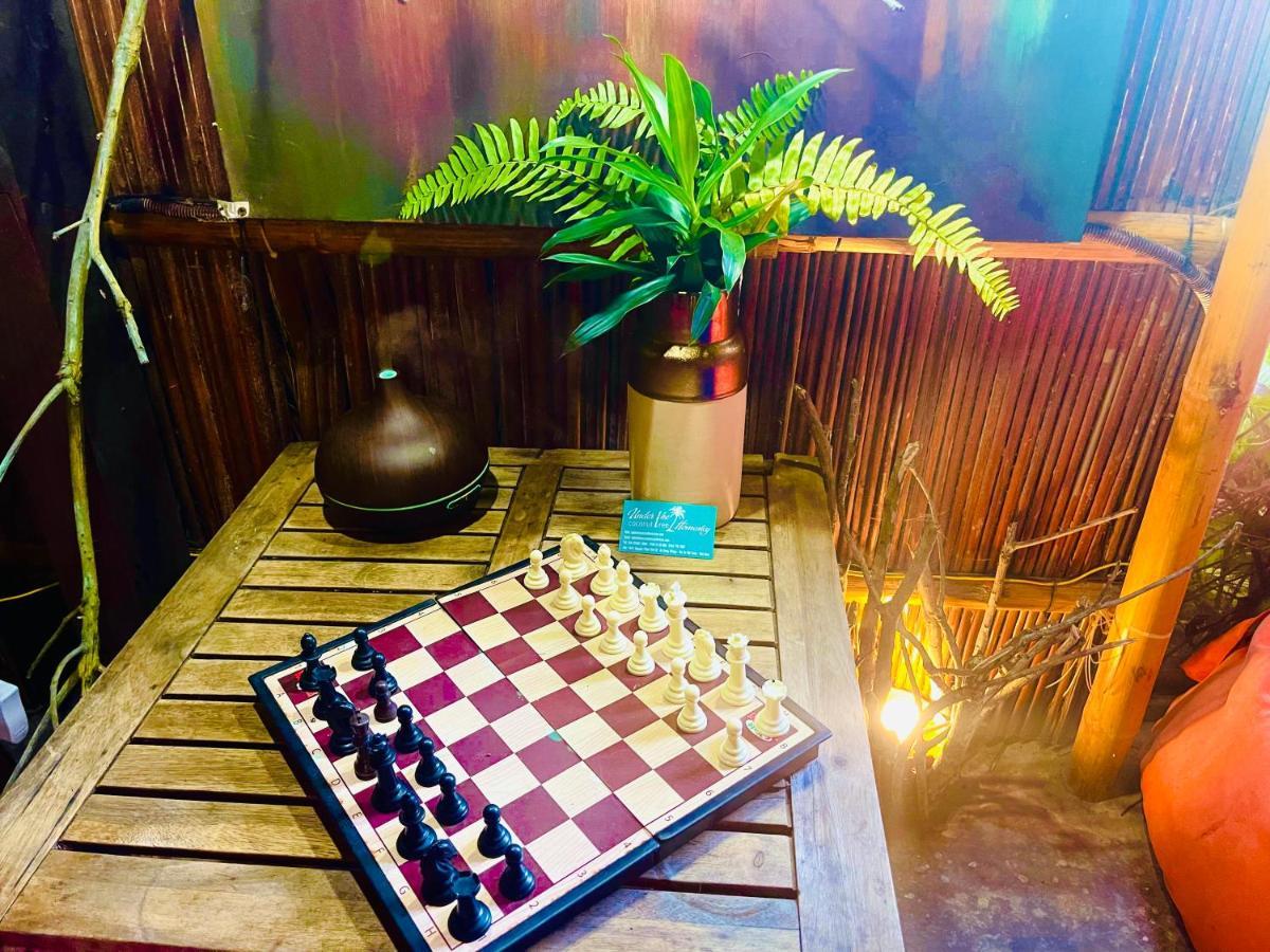 Under The Coconut Tree Hoi An Homestay Экстерьер фото